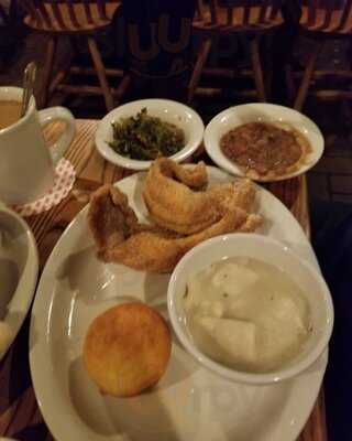 Cracker Barrel
