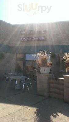 Gillum's Sports Lounge