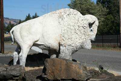 White Buffalo Wine Bar And Bistro