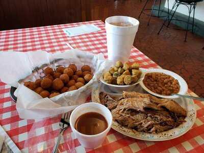 Speedy Lohr's Barbecue