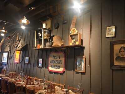 Cracker Barrel
