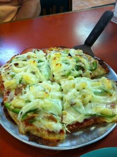 Village Pizza