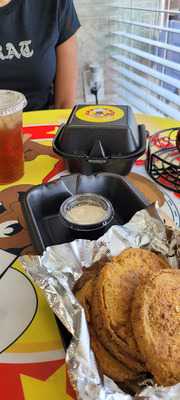 Papa Lou's Restaurant