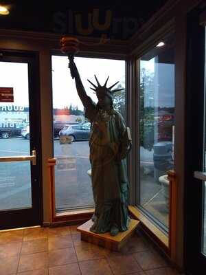 Red Robin Gourmet Burgers