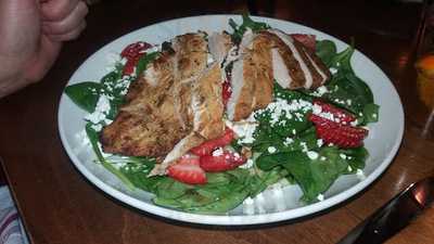 Red Star Craft House