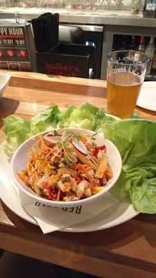 Red Star Craft House