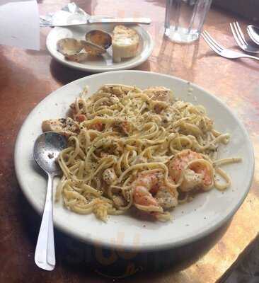 Oxford Waterfront Bistro