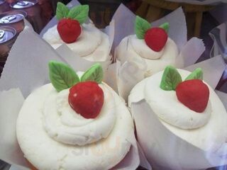 Colossal Cupcakes & Cones