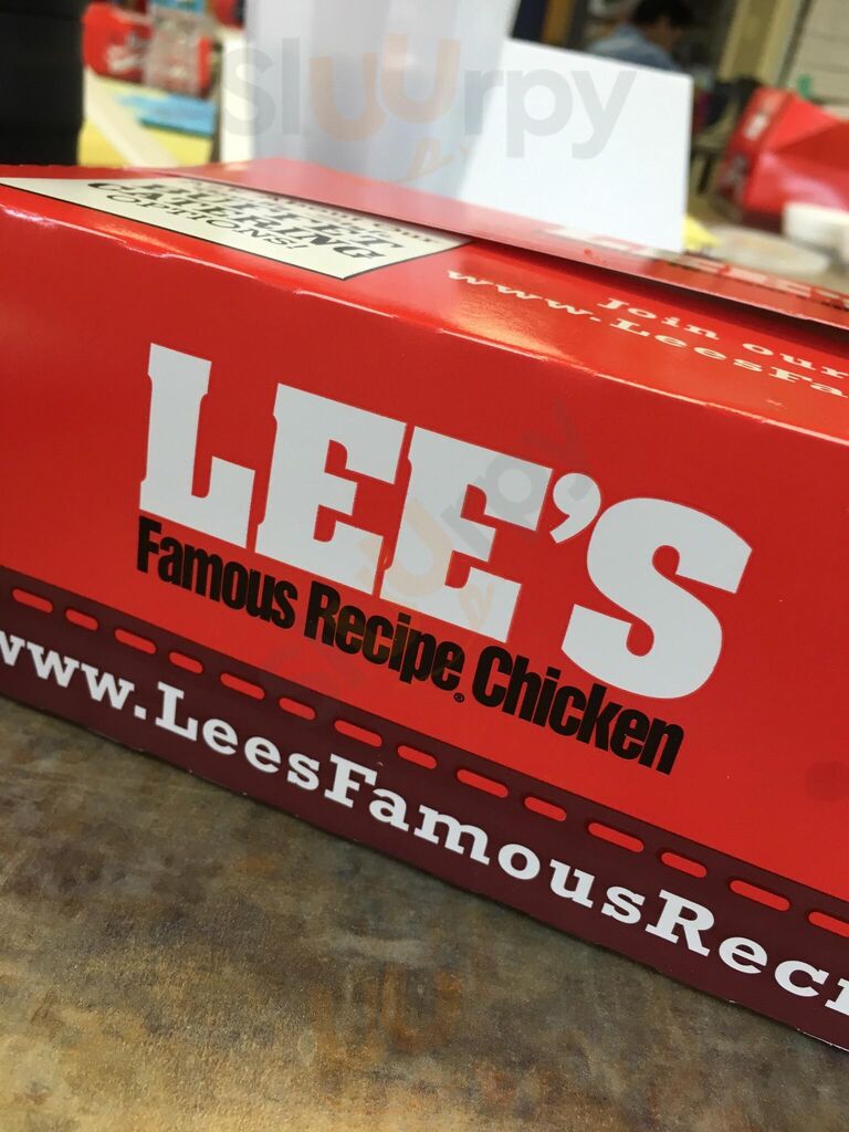 Lee's Famous Recipe Chicken