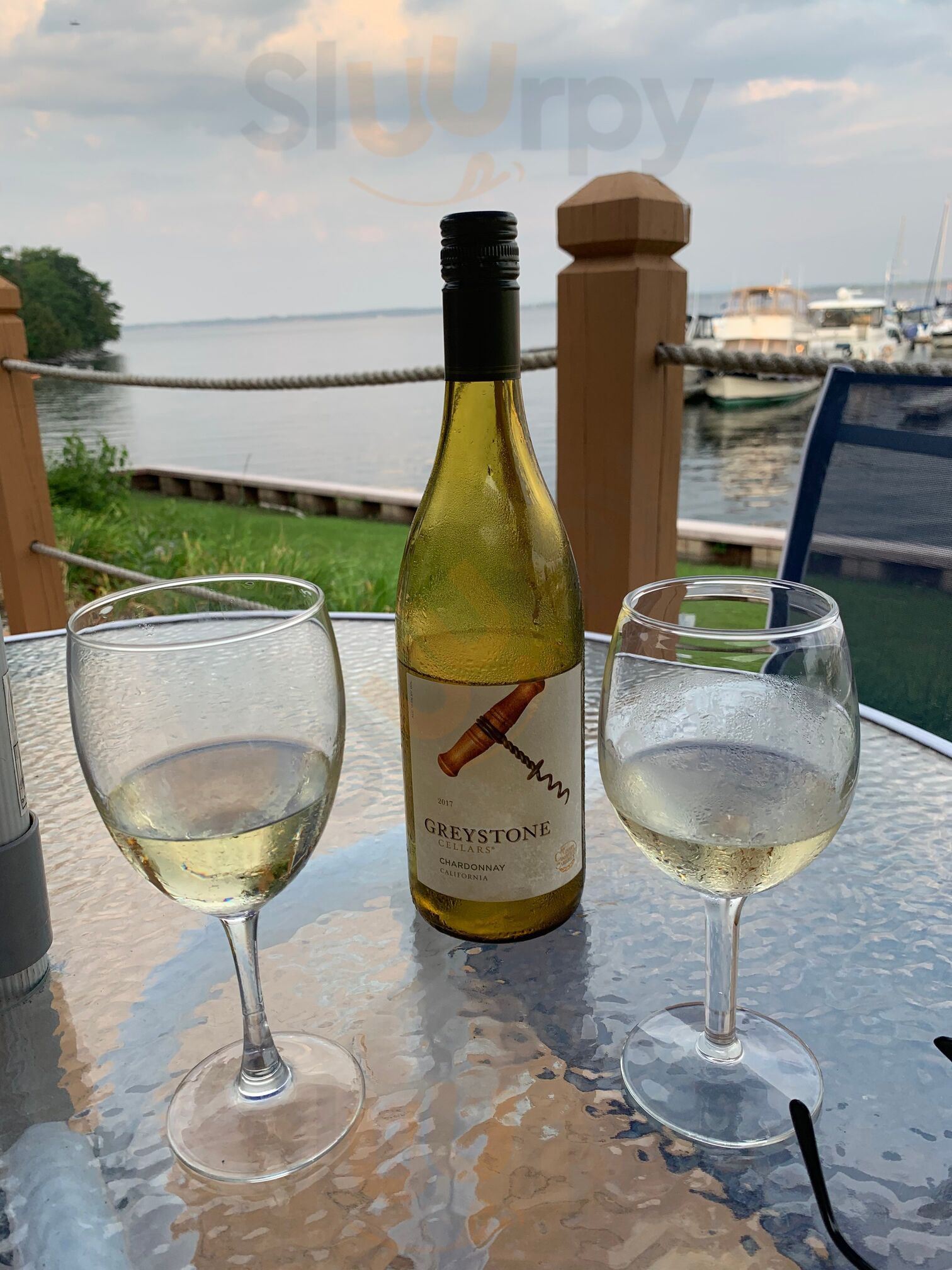 Freaky Tiki Bar & Grill