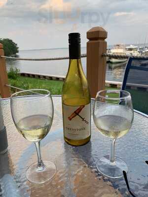 Freaky Tiki Bar & Grill