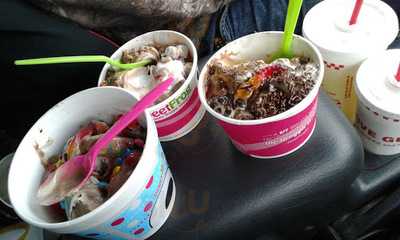 Sweetfrog Premium Frozen Yogurt