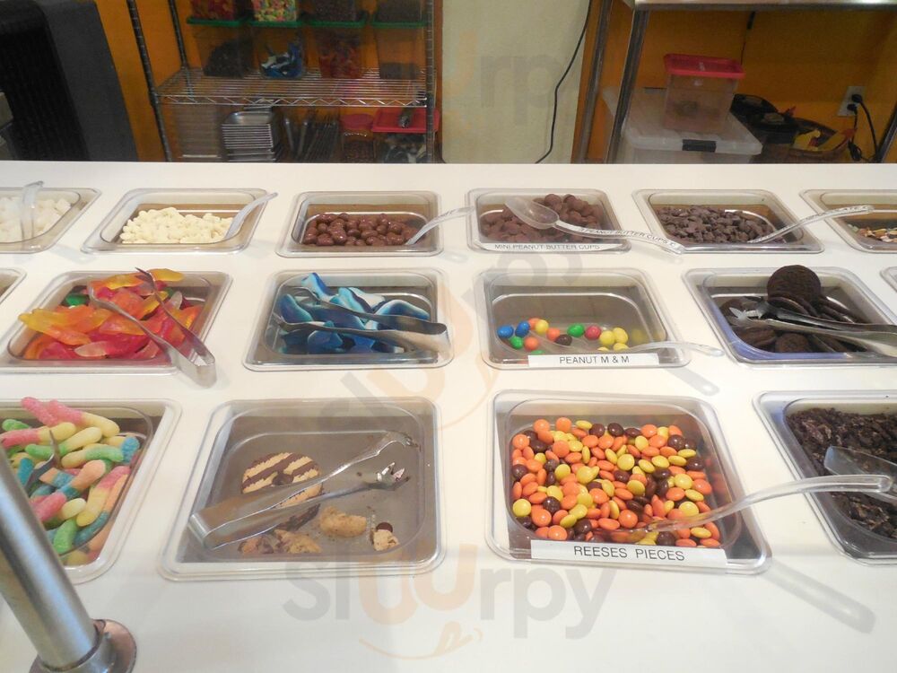 Tutti Frutti Frozen Yogurt