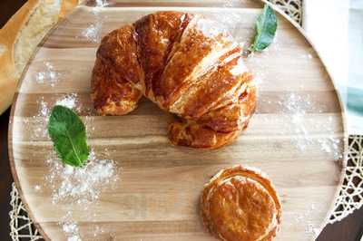 Saigon Sandwich & Bakery