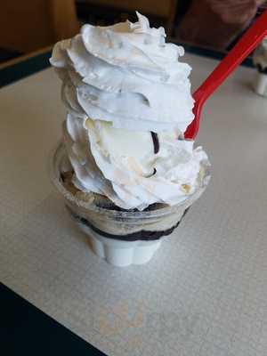 Dairy Queen (treat)