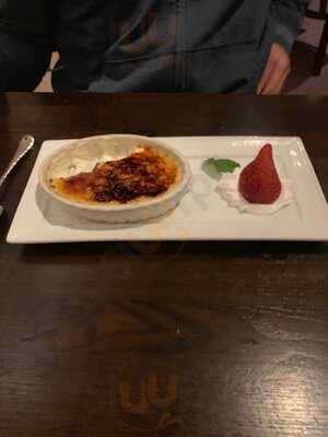 Eighteen Ninety Grille & Lounge