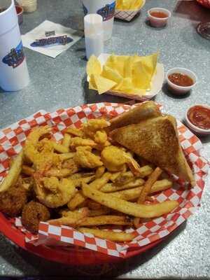 Stumpy's Lakeside Grill