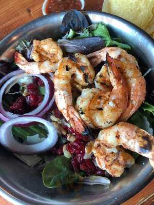 Stumpy's Lakeside Grill