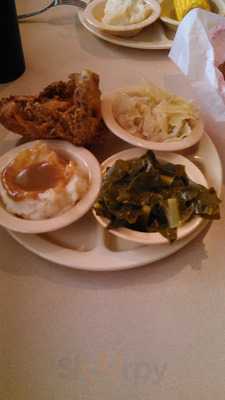 Carey's Family Restaurant And Ice Cream