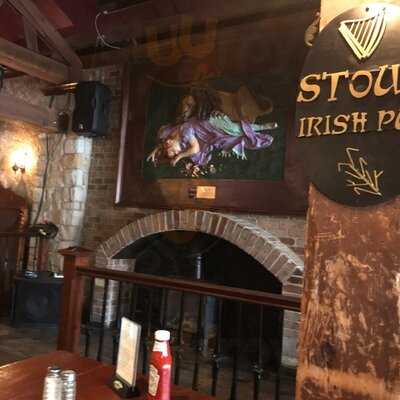 Stout Irish Pub