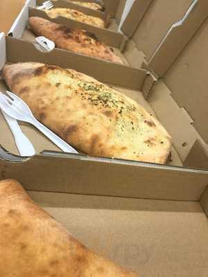 L’aziz Pizza + Eatery