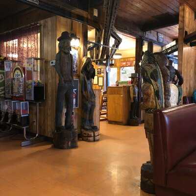 Chuck Wagon Drive-in