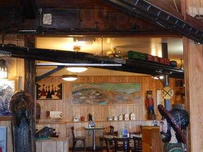 Chuck Wagon Drive-in