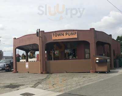 Town Pump Tavern