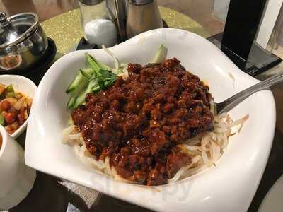 Din Ding Dumpling House