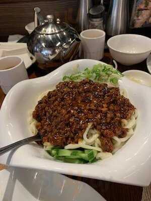 Din Ding Dumpling House