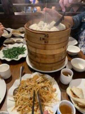 Din Ding Dumpling House