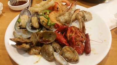 Tomi Sushi And Seafood Buffet