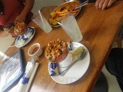 Los Mariscos Sinaloenses