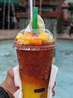 Aguas Tijuana's Juice Bar