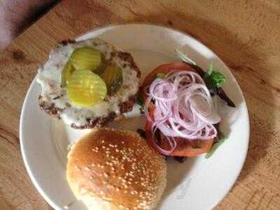 Mama's Pizza Grille & Bistro