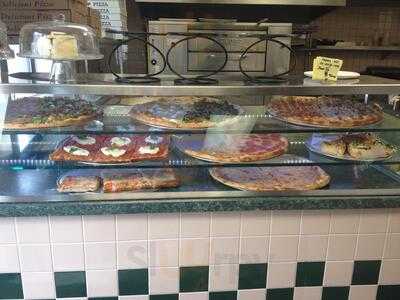 Mama's Pizza Grille & Bistro