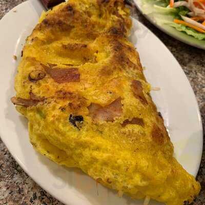 Huong Tra Restaurant