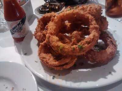 Red Maple Restaurant