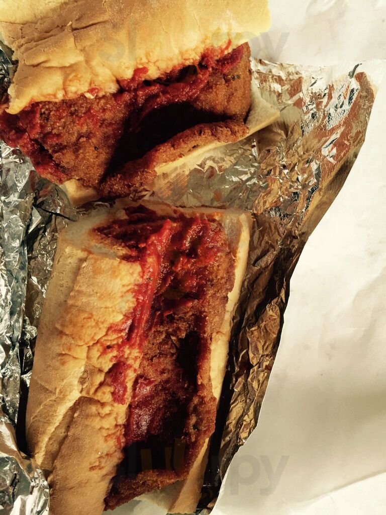 Borrelli's Italian Deli