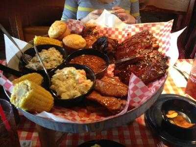 Famous Dave's Bar-b-que