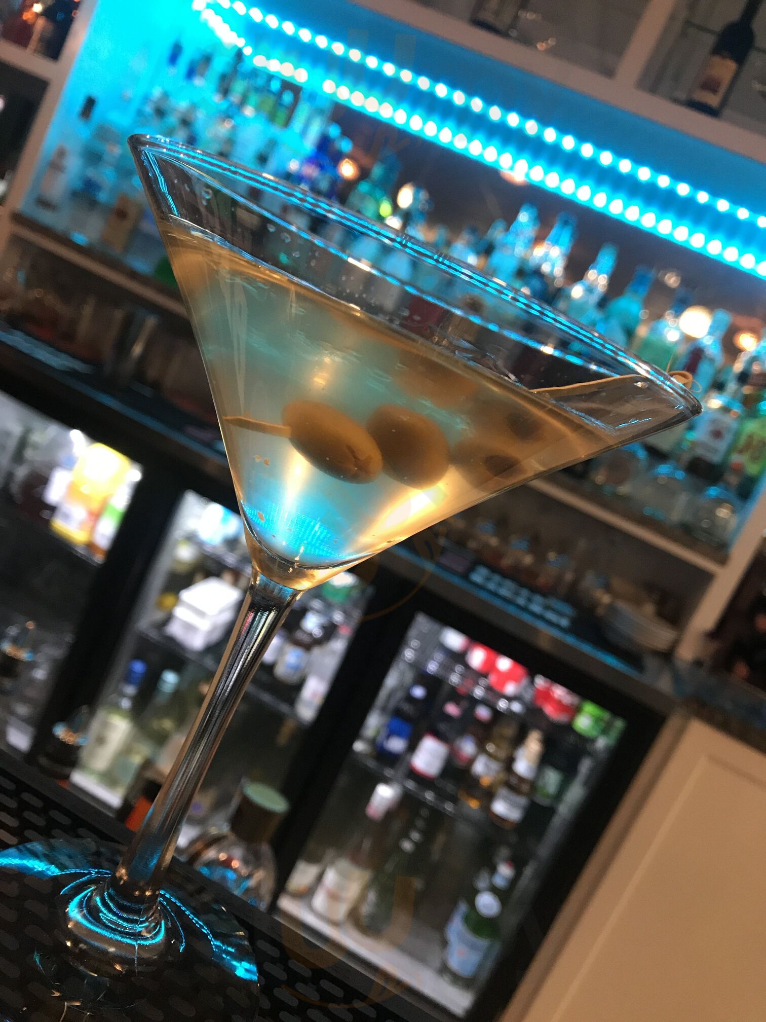 Nino's Restaurant & Bar