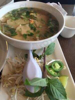 Pho V Noodle House & Sushi