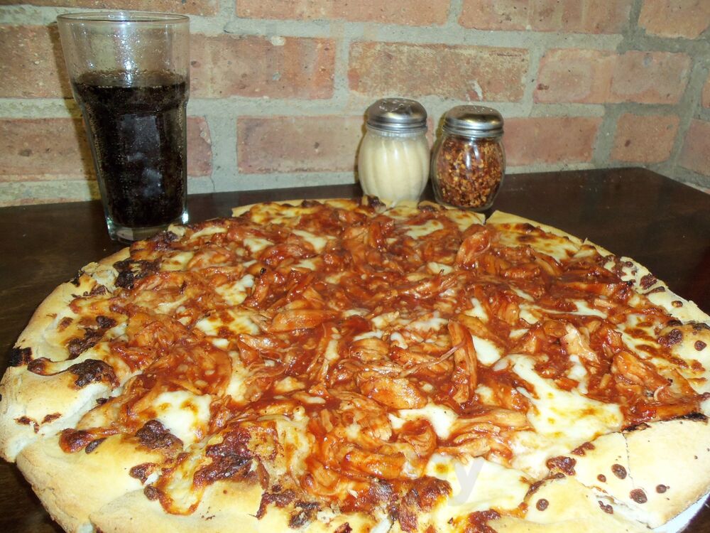 Carriage Court Pizza