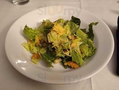 Bizzi's Wine And Cheese Bistro