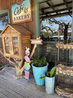 The Ridge Marketplace - Cafe At The Ridge