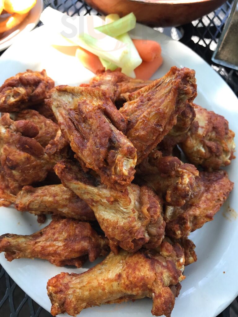 Mammoser's Tavern & Restaurant