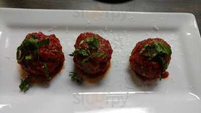 Big Pauly's Wood Fired Pizza