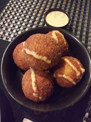 Jack Devine's Irish Pub