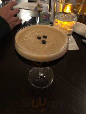 Tavern On The Square