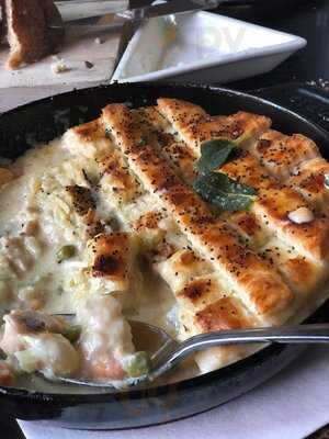 Tavern On The Square